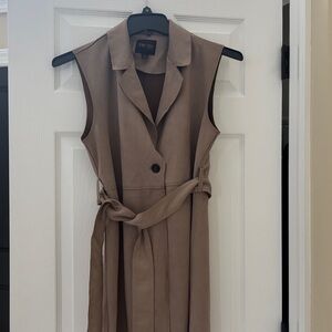 Truth Tan Sleeveless long vest with Belt. Size Small. Suede like. EUC